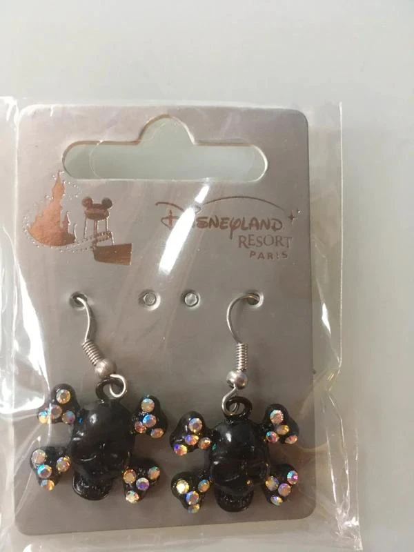 Pirate / skull head earrings with rhinestones - disney disneyland paris - – photo 2